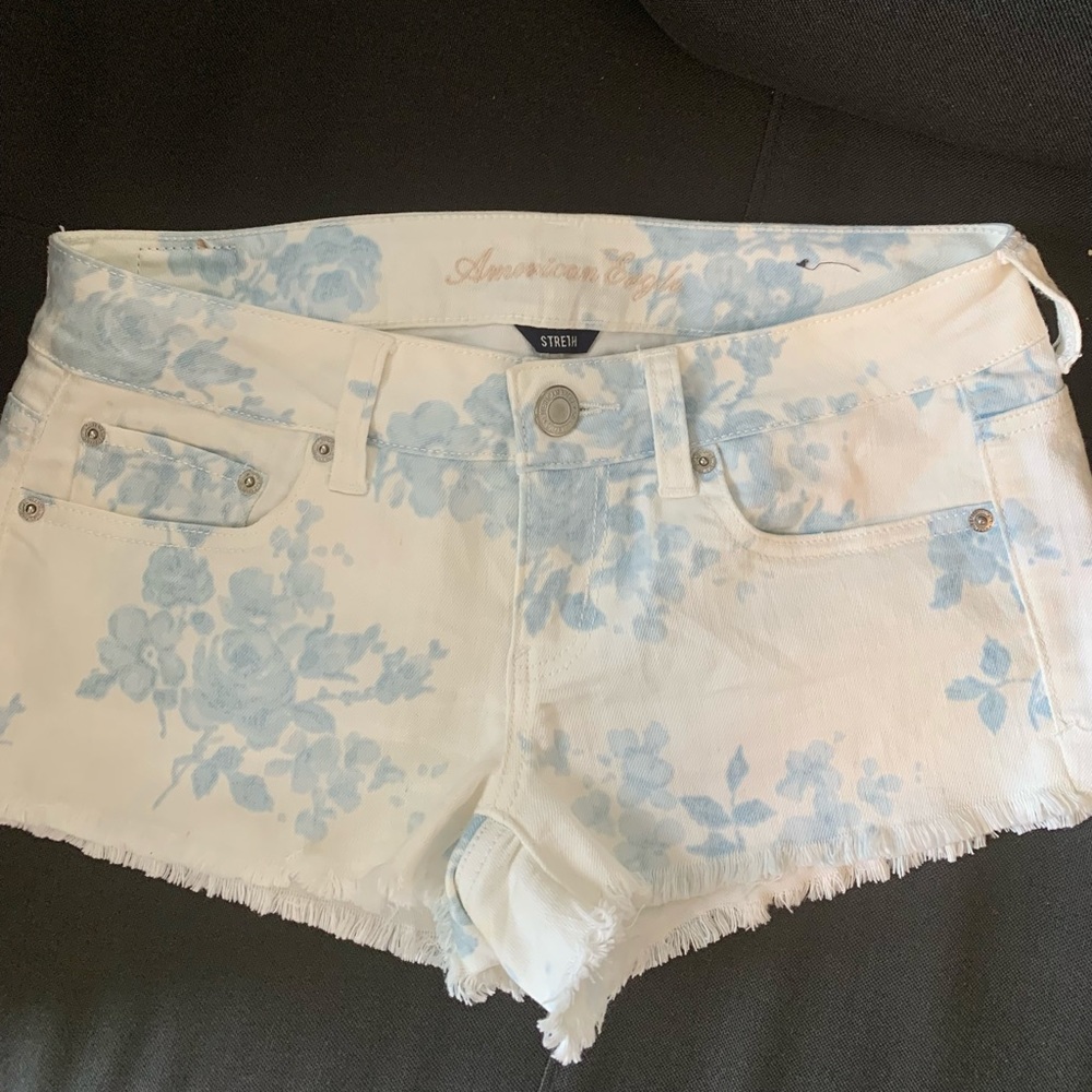 American Eagle stretch shorts